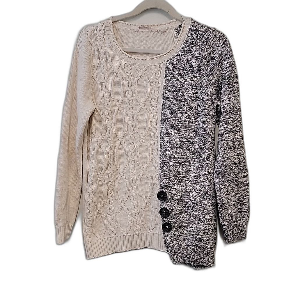 Soft Surroundings Ivory Grey Split Knit Sweater